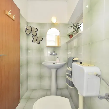 شقة Franka سومارتين