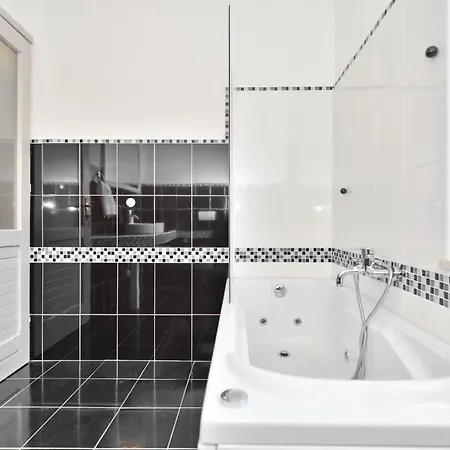 Franka شقة سومارتين